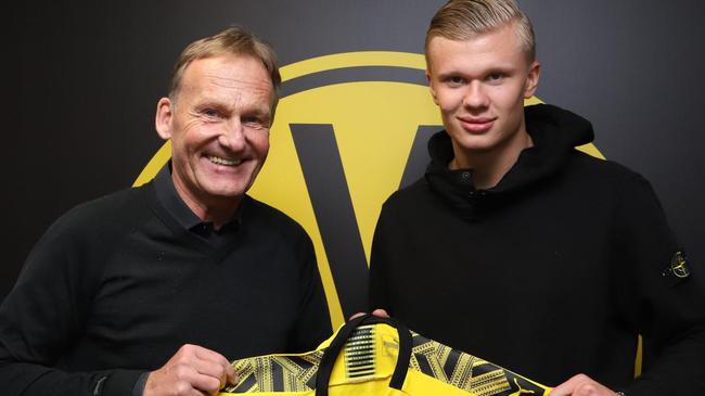 明天开售，全球首台中国品牌量产TCR赛车领克03+ TCR官图公开