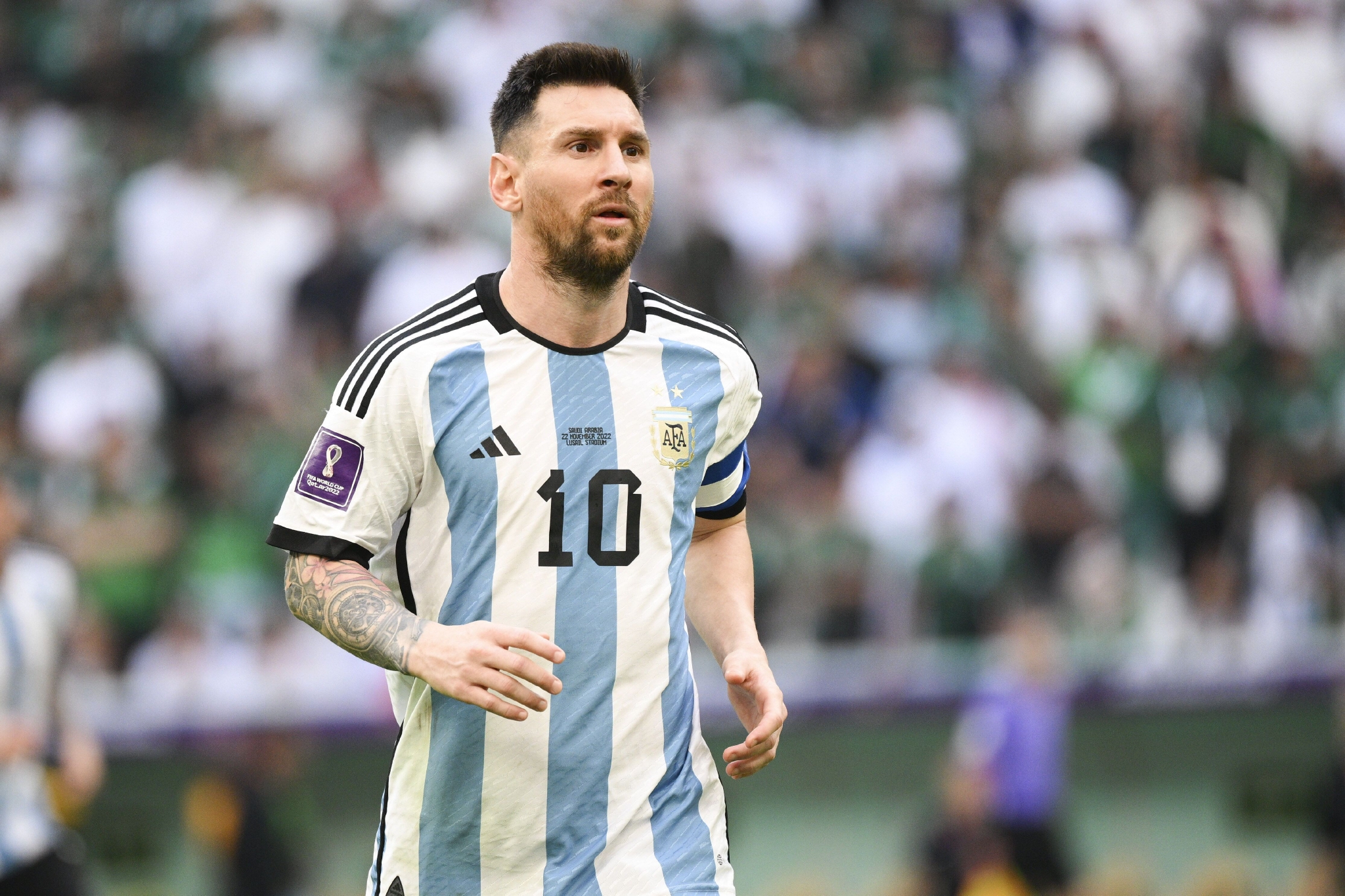 篮球火箭官方公布新赛季球衣设计