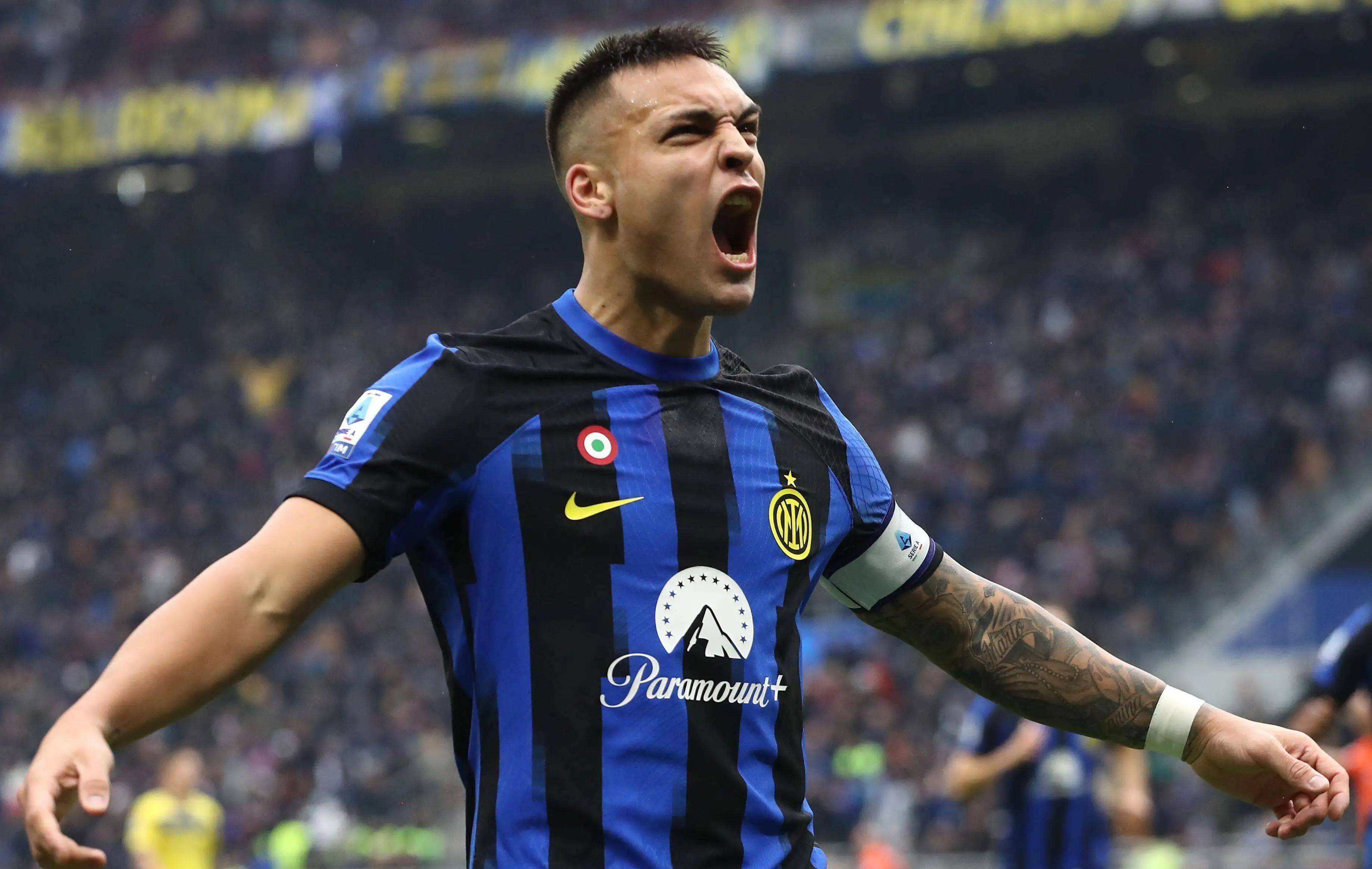 谁是被哈维·阿隆索召唤参加对阵塞尔塔比赛的胡安·马丁内斯？