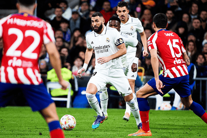 30分钟以下多次20+5+5且命中5三分：波杰比肩库里