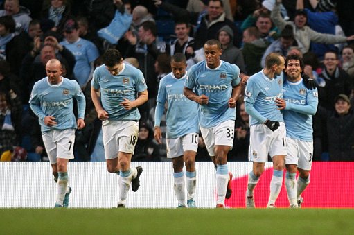 谁说“千年老二”？王皓的生日，让乒乓圈给出最硬的回答